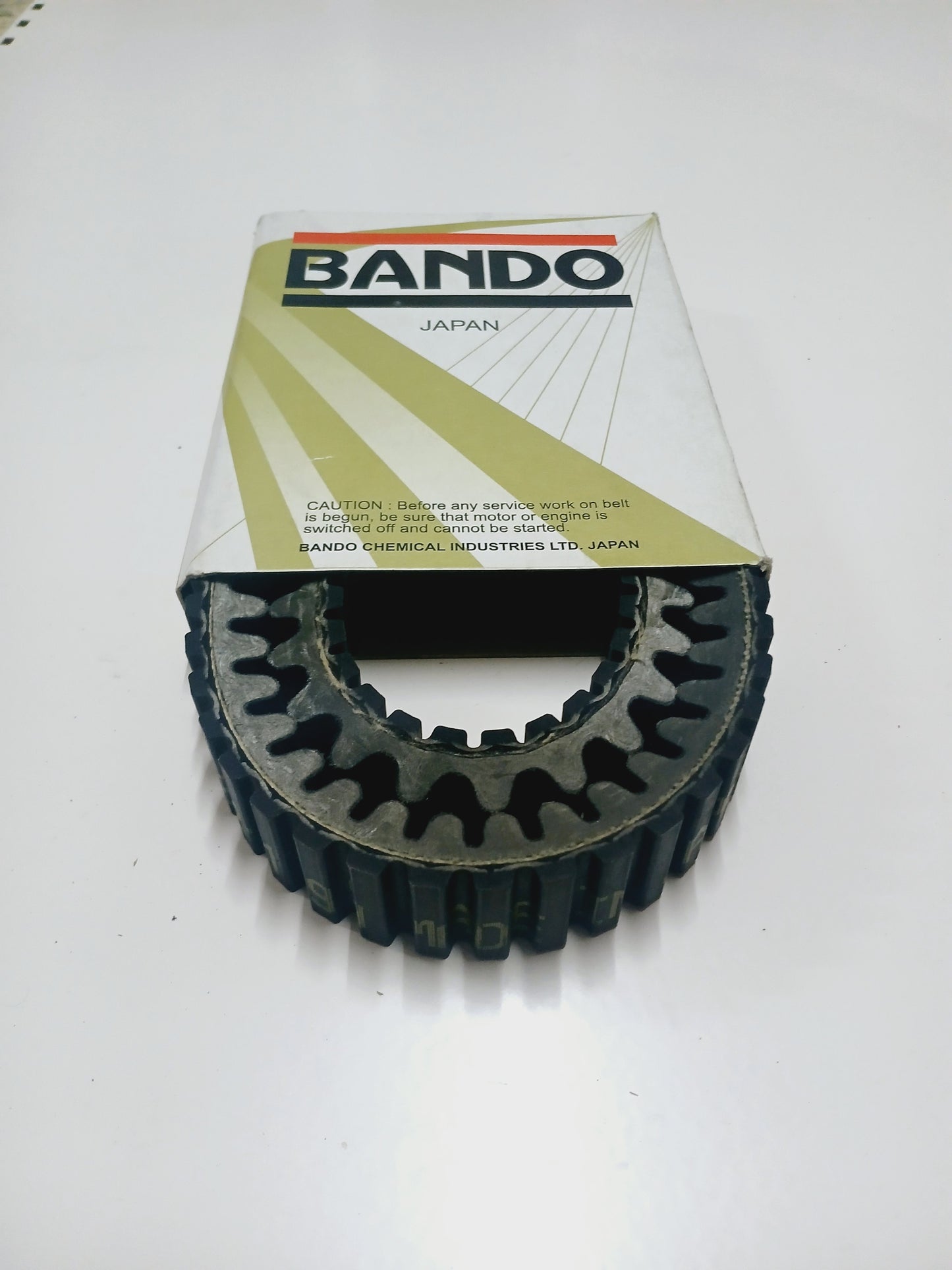 COURROIE DE TRANSMITION YAMAHA X-MAX 300 LA MARQUE BANDO 100% MADE IN JAPAN